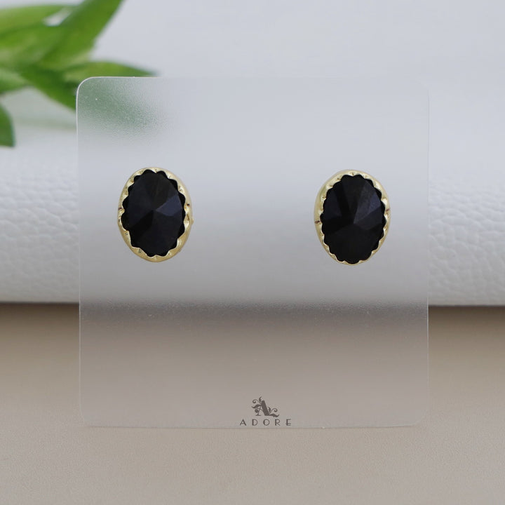 Reno Glossy Oval Stud