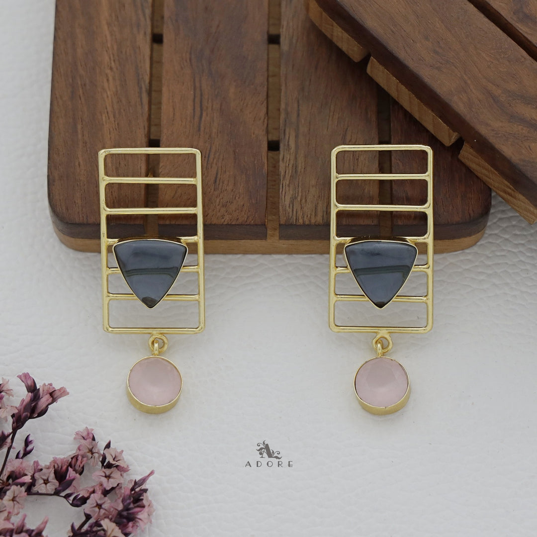 Golden Line Rectangle Window Earring