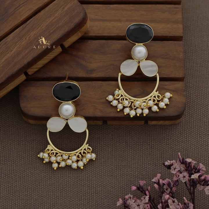 Glossy Oval Pearly MOP Earring