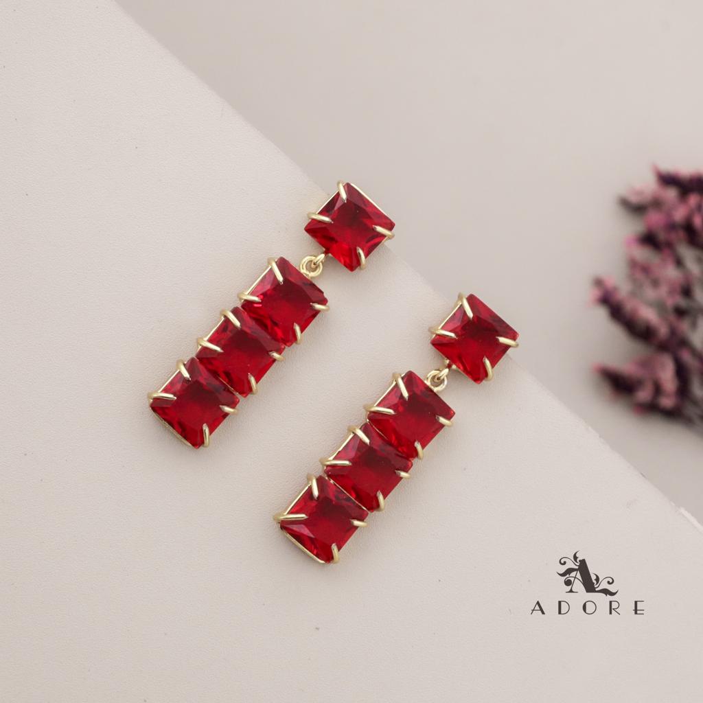 Tetra Glossy Claw Square Earring