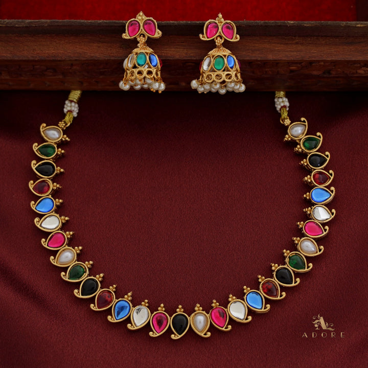 Yashwasi Neckpiece With Earring