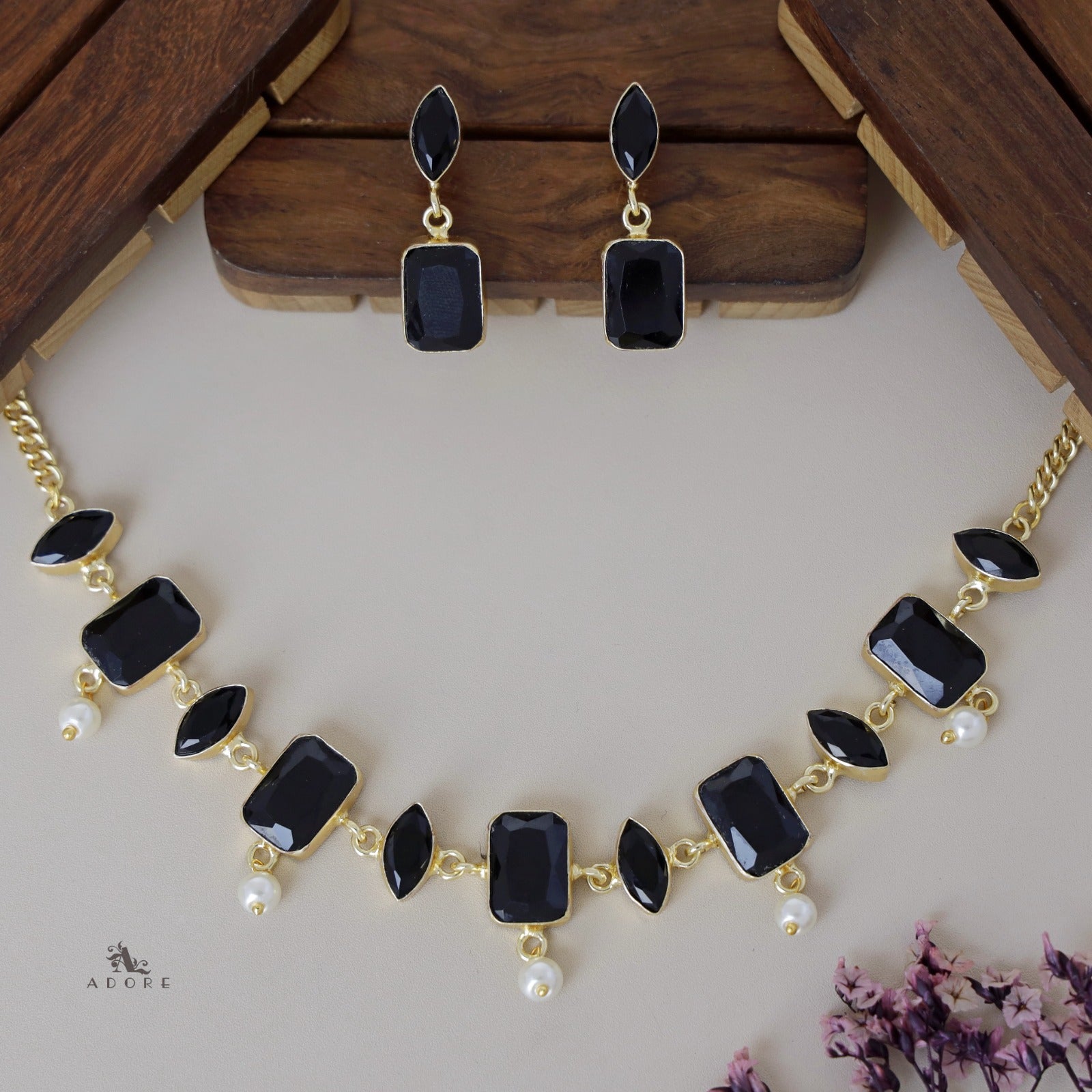 Black Onyx Squash Blossom Necklace & Earrings Set Handmade Navajo Linda  Yazzie | Santa Fe Bead Co