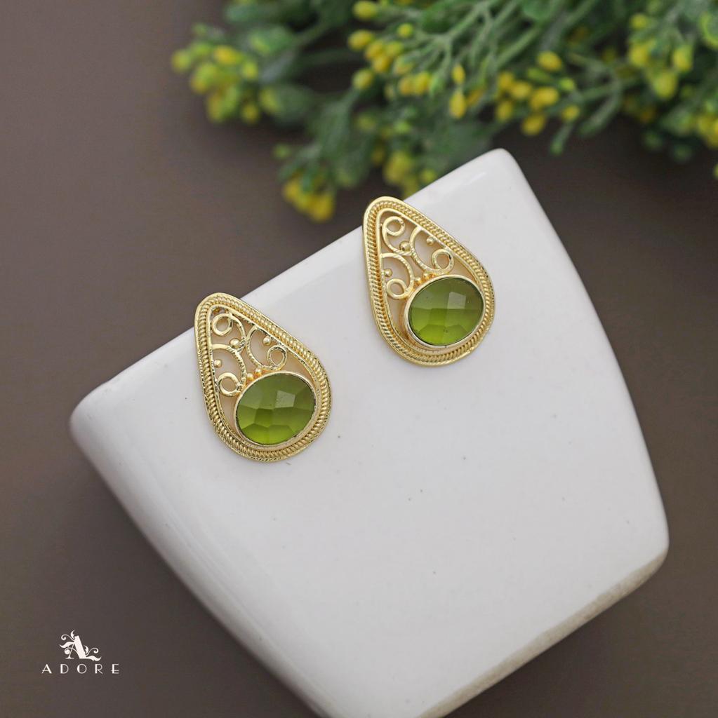 Curly Glossy Gopi Earring