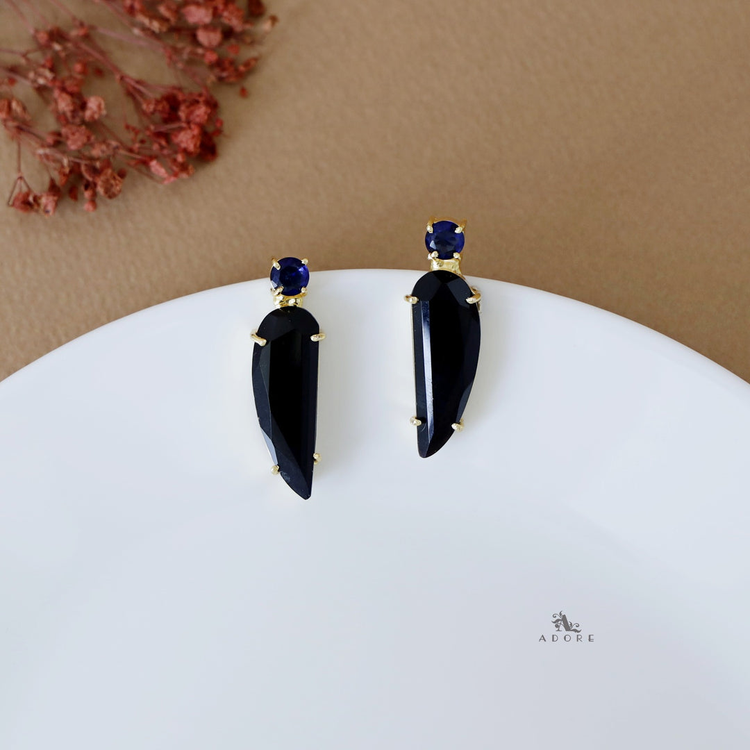 Glossy Amiksha Claw Earring