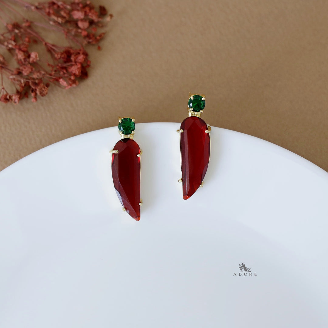 Glossy Amiksha Claw Earring