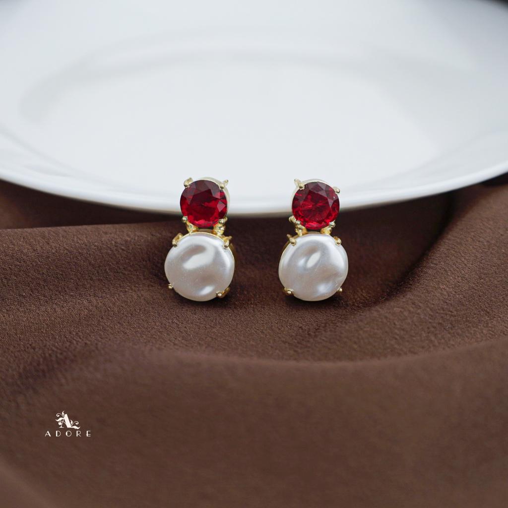 Glossy Mini Baroque Snowman Claw Earring