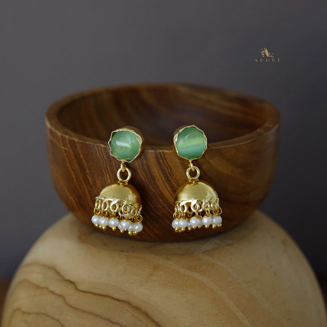 Nayeli Golden Pearl Jhumka