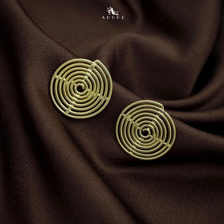 Golden Circle Spiral Earring