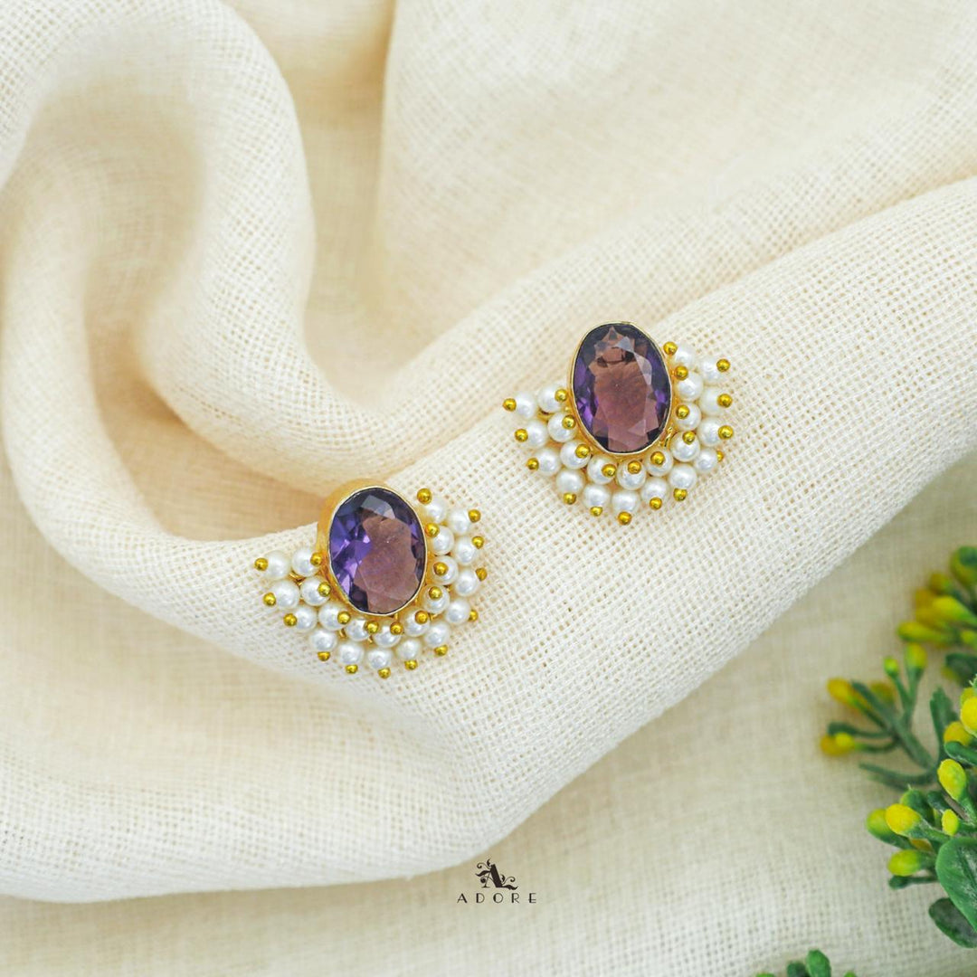 Golden Noa Oval Cluster Pearl Earring