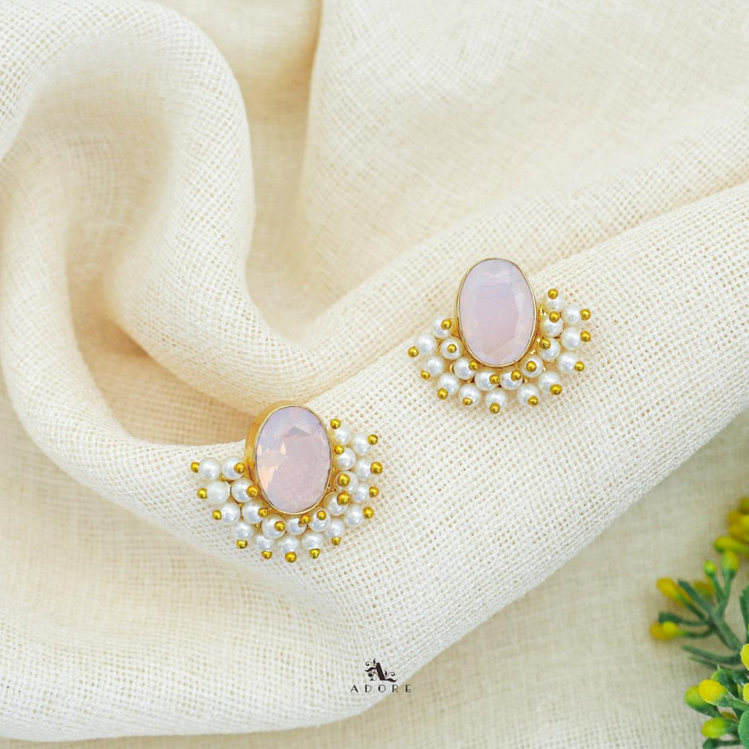 Golden Noa Oval Cluster Pearl Earring