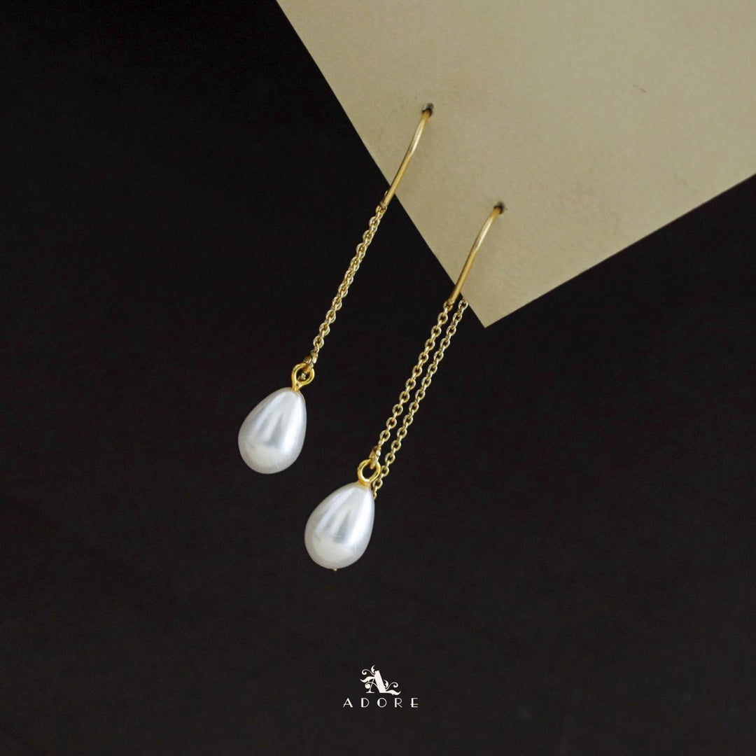 Pearl Lona Needle And Thread Earring