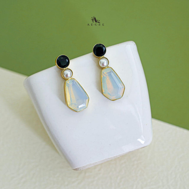 Golden Pentagon Glossy Pearl Earring