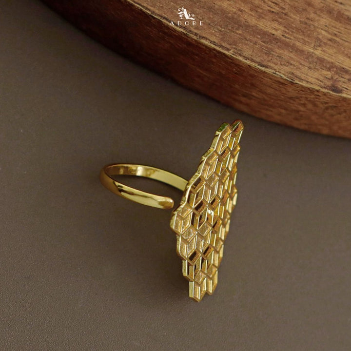 Elysia Golden Honey Comb Ring