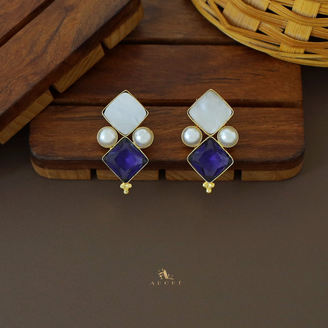 Kamalika Twin Circle Glossy With Pearl Earring