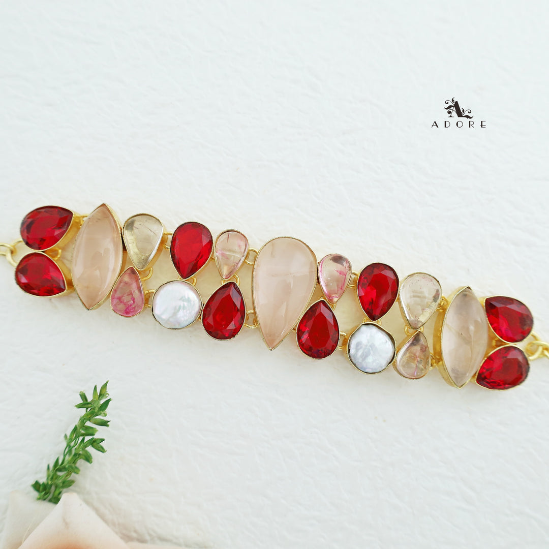 Freesia Baroque Glossy Choker