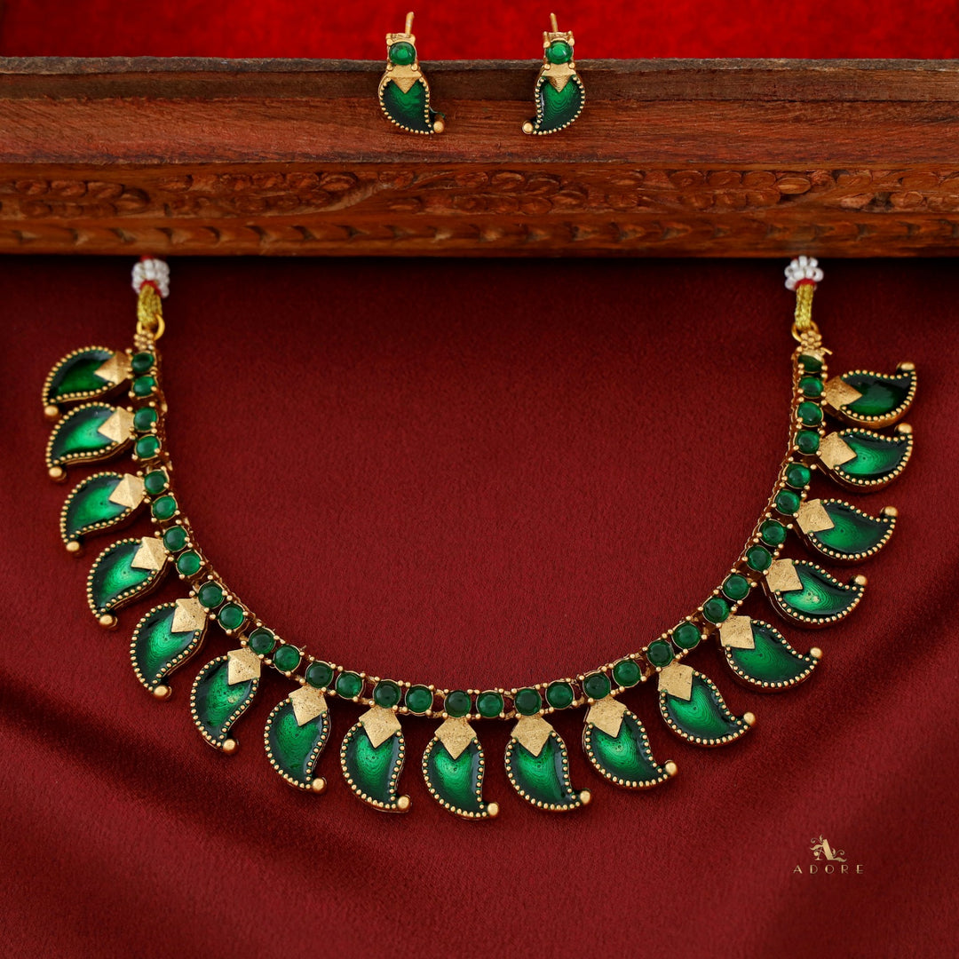 Rithu Palakka Kemp Stone Neckpiece With Earring