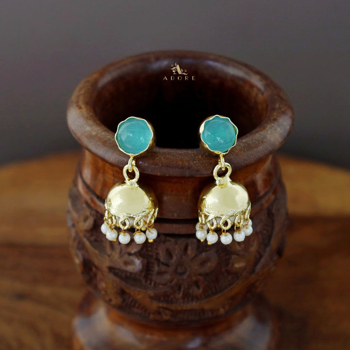 Nayeli Golden Pearl Jhumka