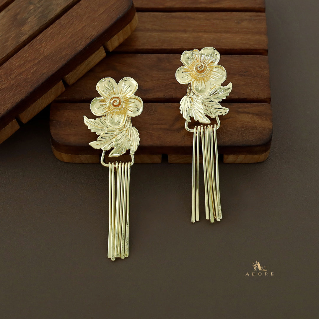 Ahelia Golden Flower Neck Cuff With Earring