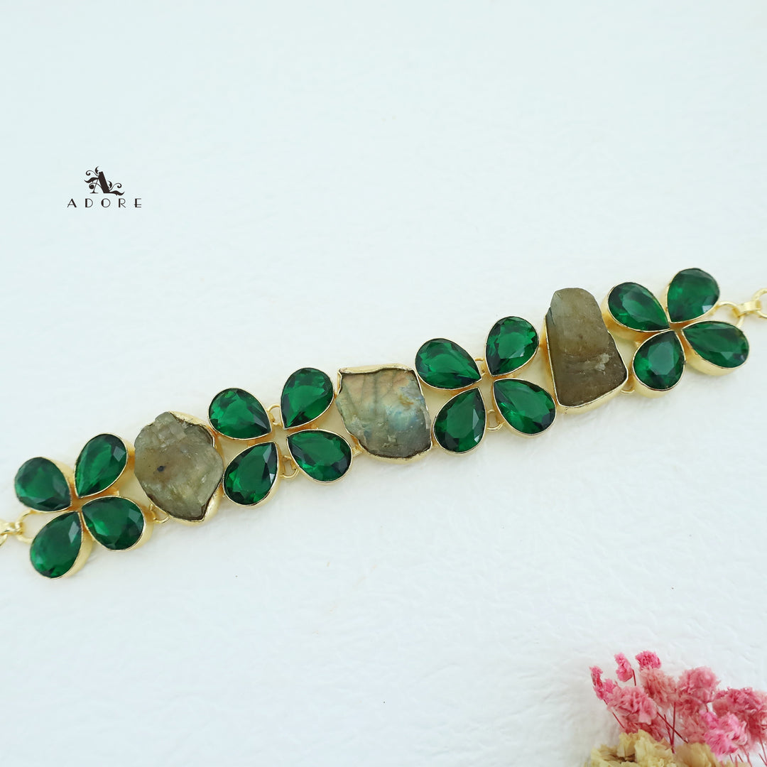 Dahlia Raw Glossy Stone Choker