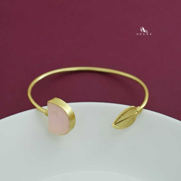 Ezra Golden Leaf Bangle