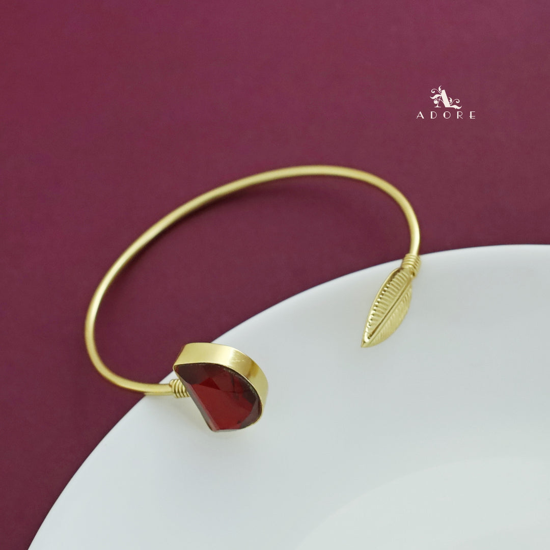 Ezra Golden Leaf Bangle