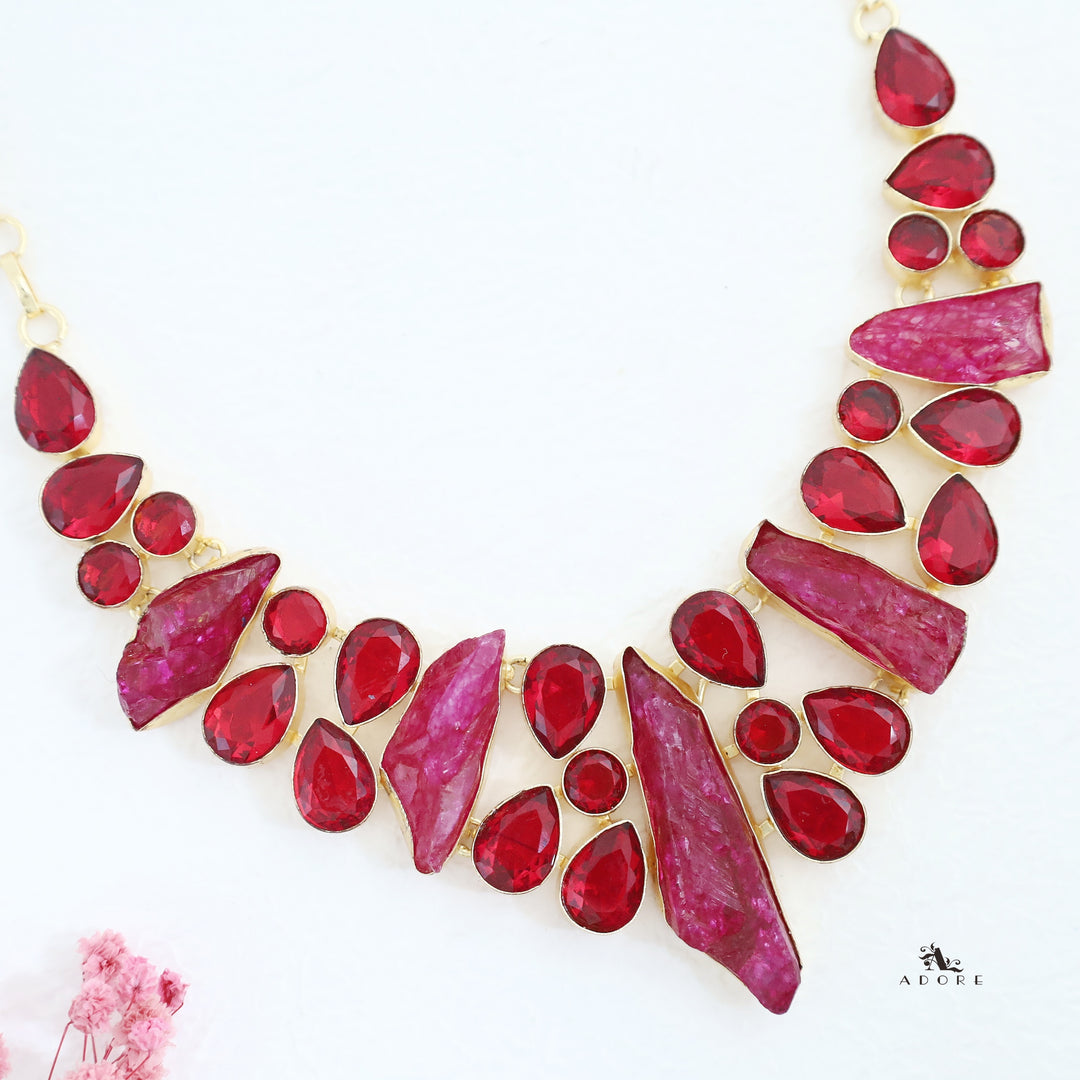 Hafaza Neckpiece