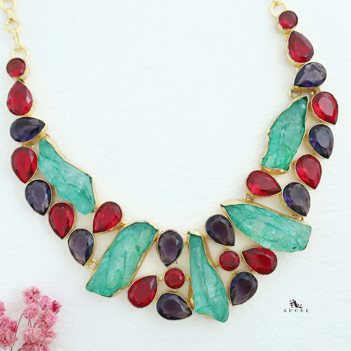 Maviya Neckpiece