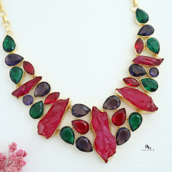 Melete Neckpiece