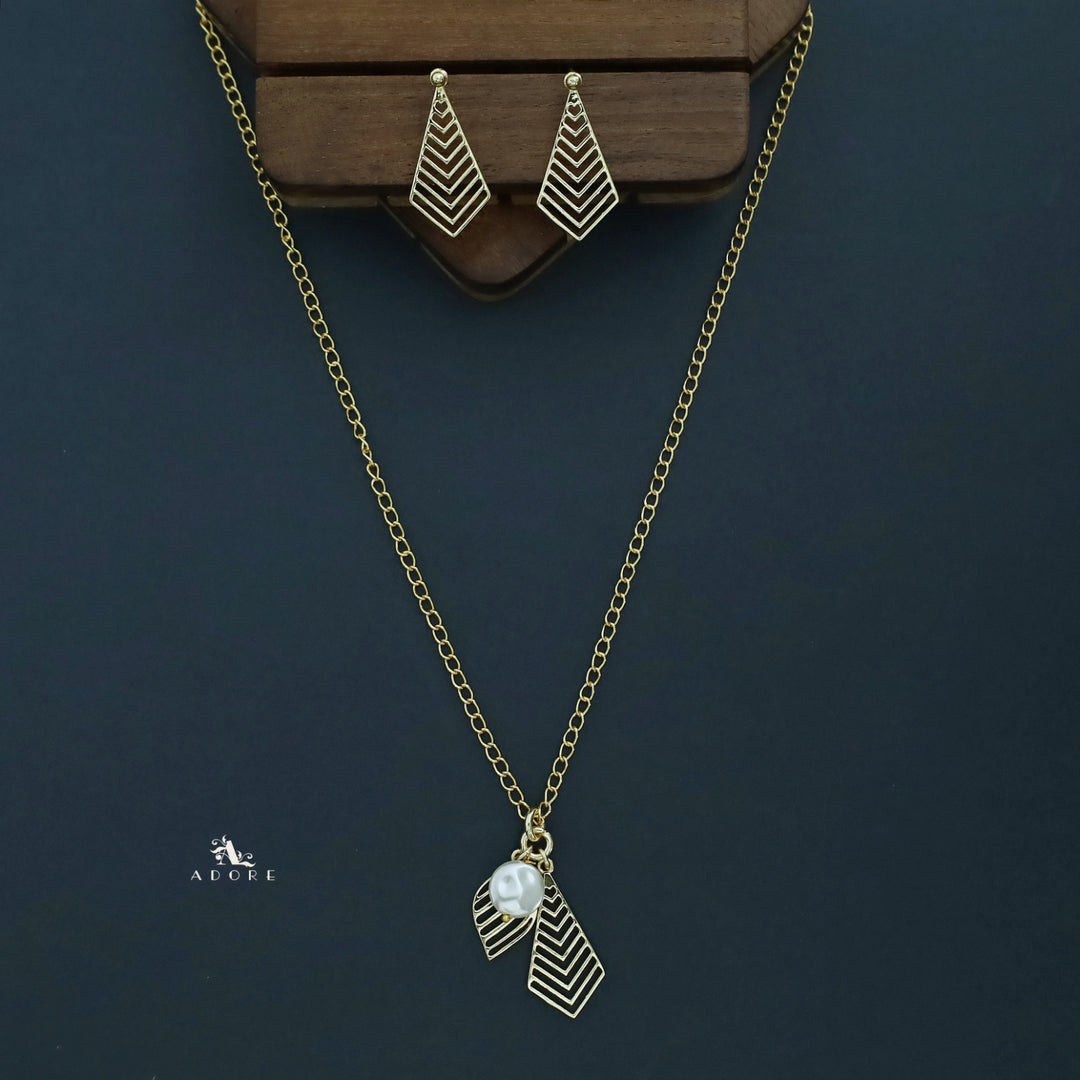 Golden Dual Pendant Neckpiece With Earring