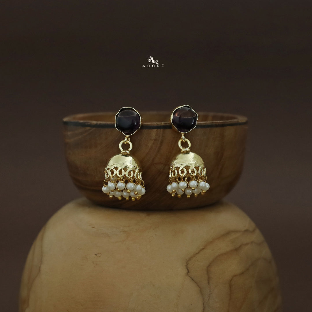 Nayeli Golden Pearl Jhumka