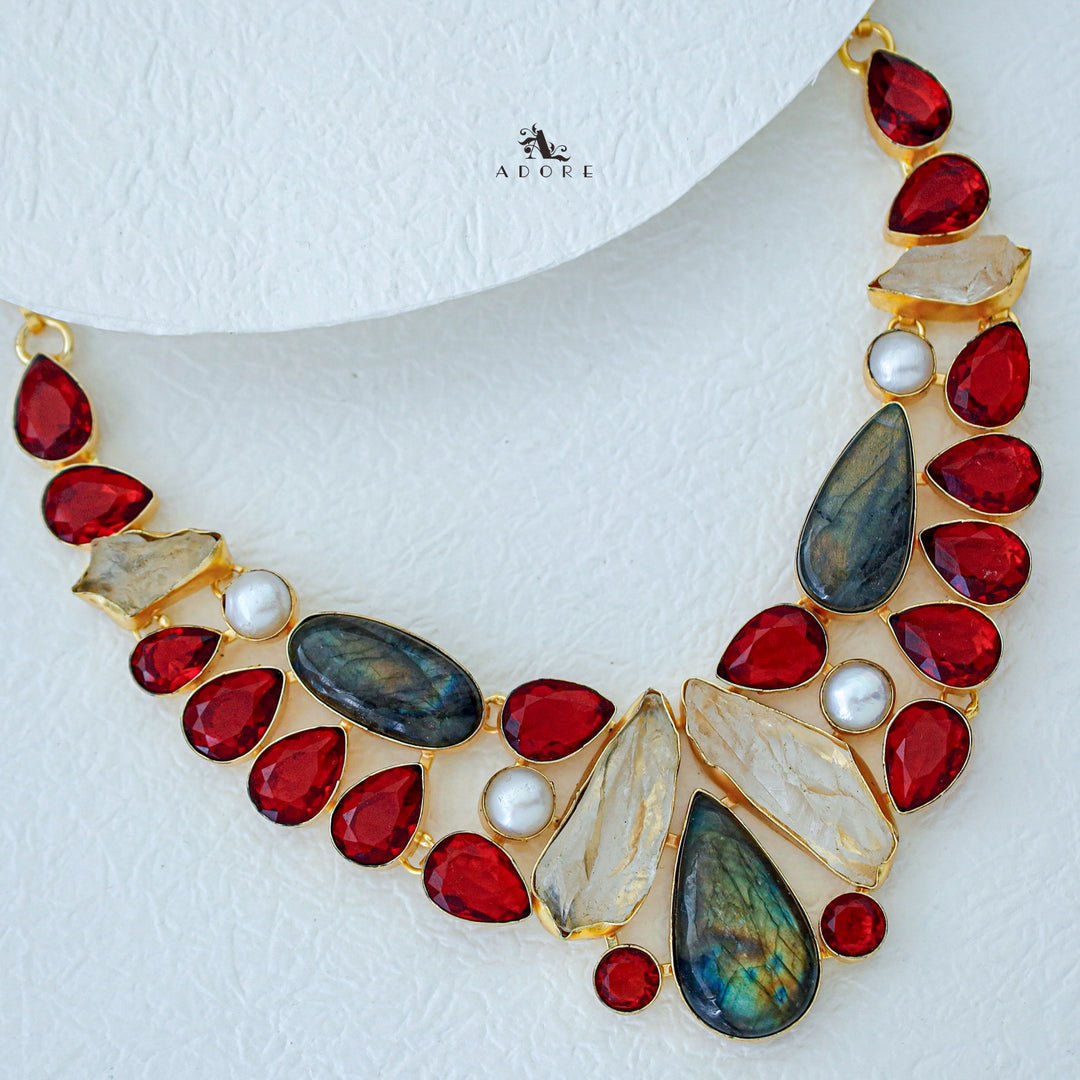 Natalia Penelope Neckpiece