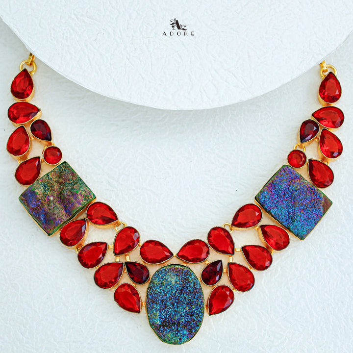 Meryl Davia Neckpiece