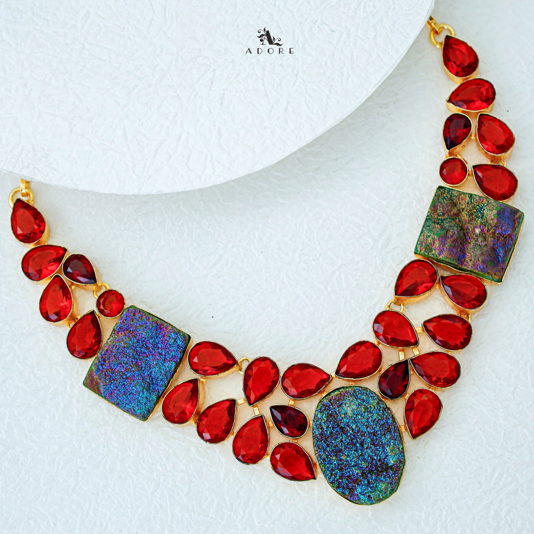 Meryl Davia Neckpiece