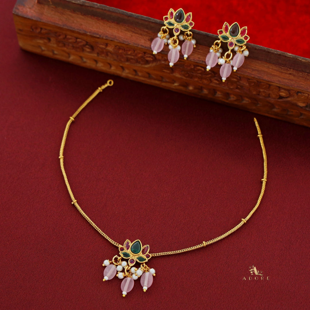 Haritha Pearl Golden Flower Short Neckpiece With Earring