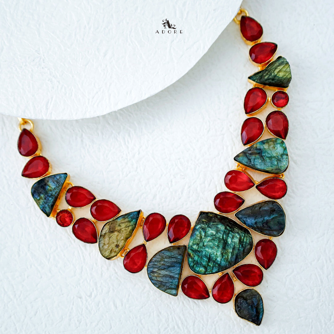 Kiara Beauty Neckpiece