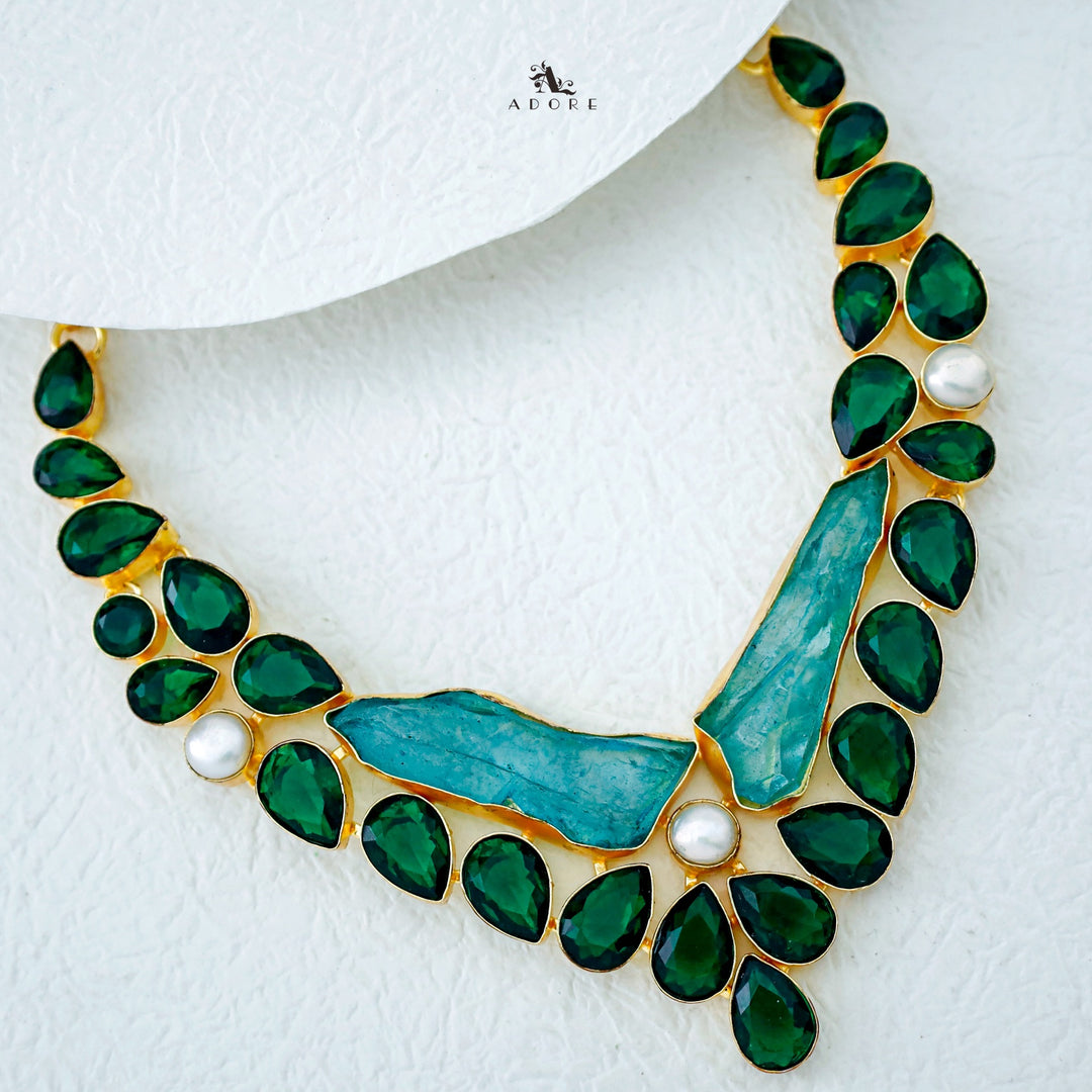 Farrah Neckpiece