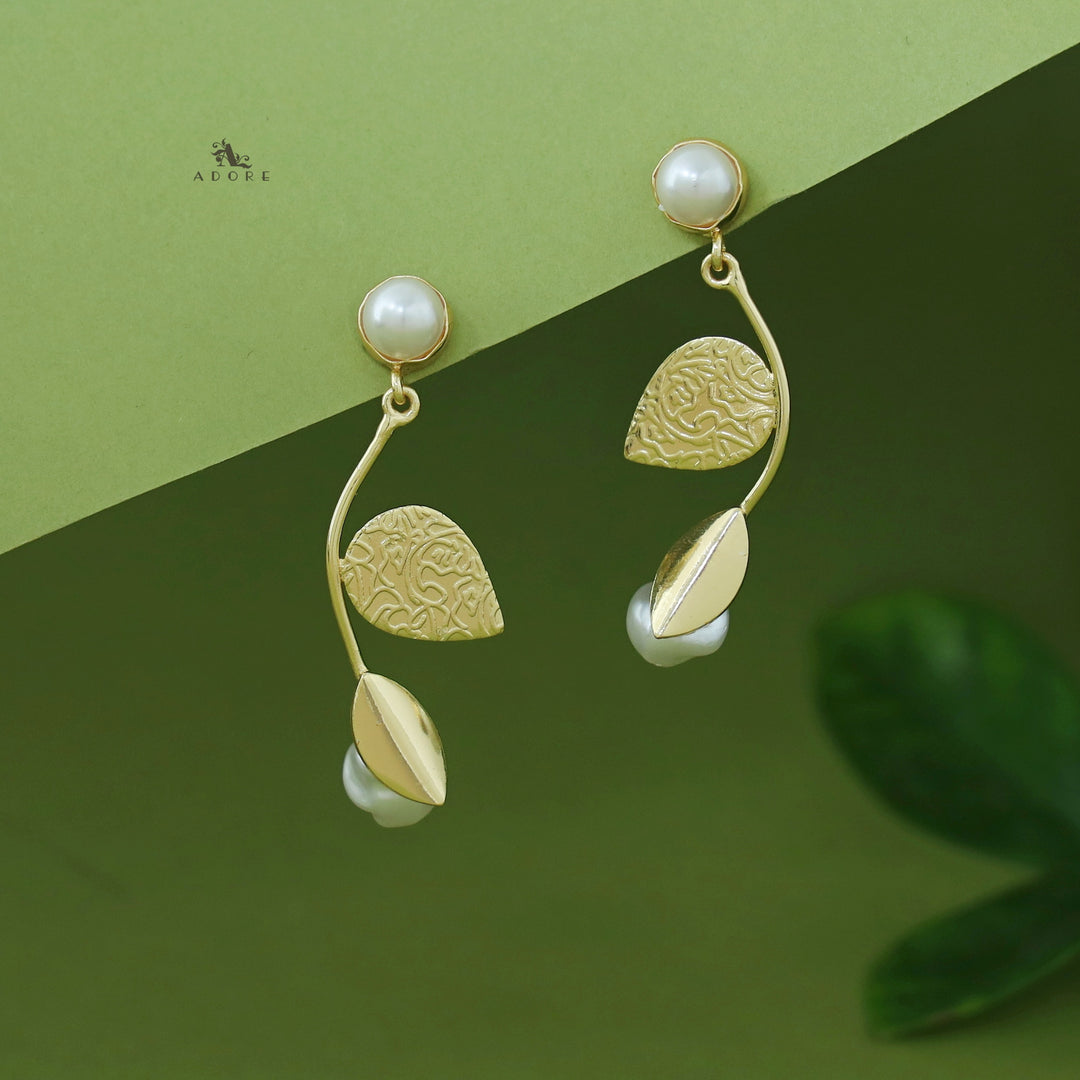 Belle Golden Dual Leaf Pearl Glossy Earring