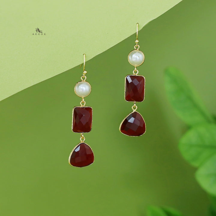 Abhikhya Golden Stone Pearl Glossy Earring