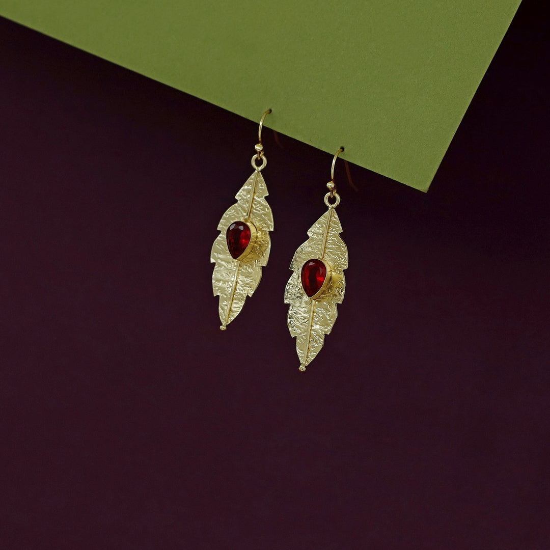 Shalomi Golden Leaf Glossy Stone Drop