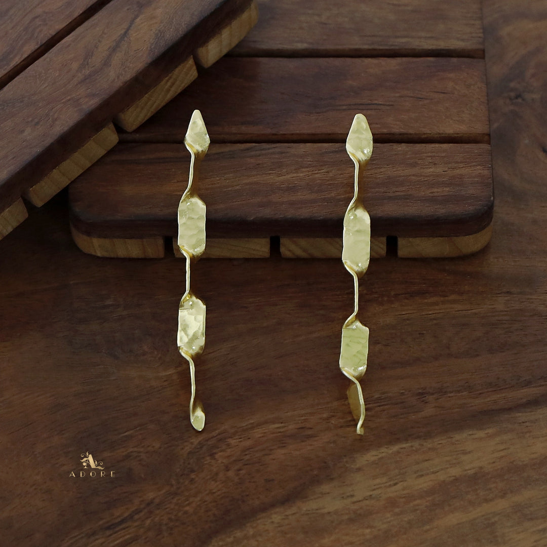 Golden Curly Hammered Long Earring