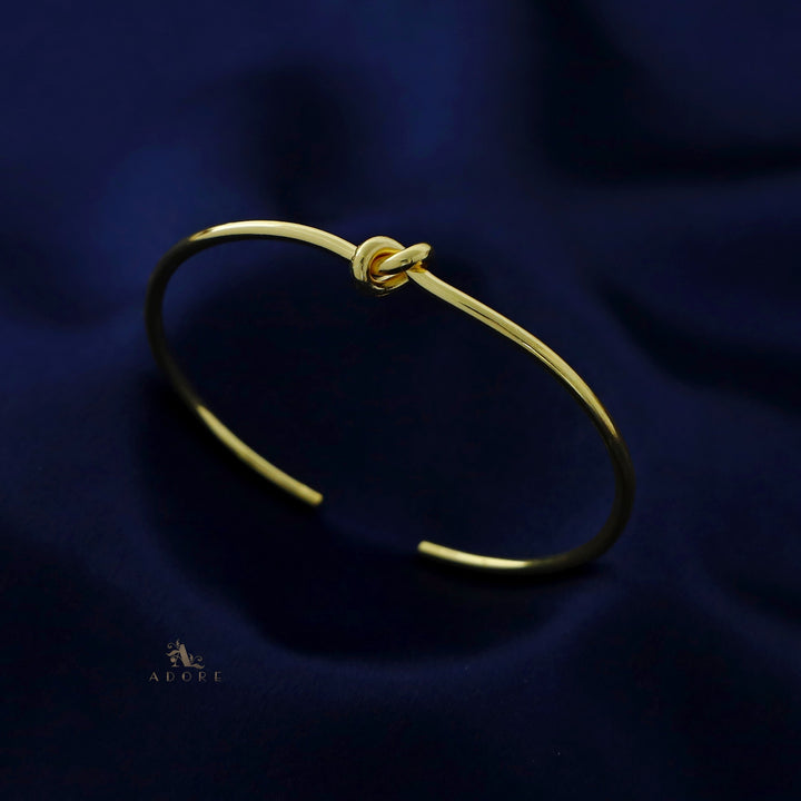 Golden Single Knot Bangle