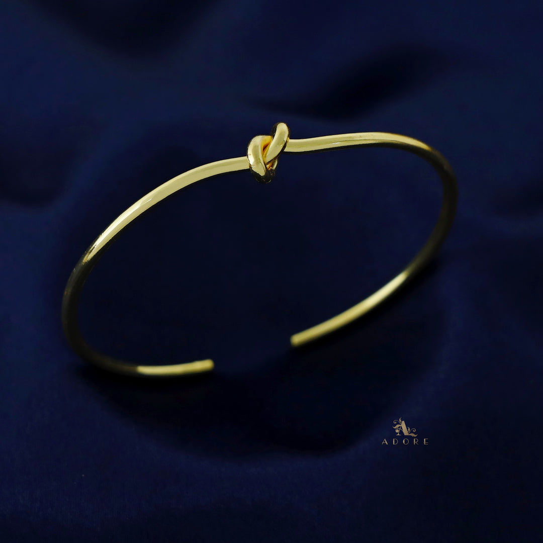 Golden Single Knot Bangle