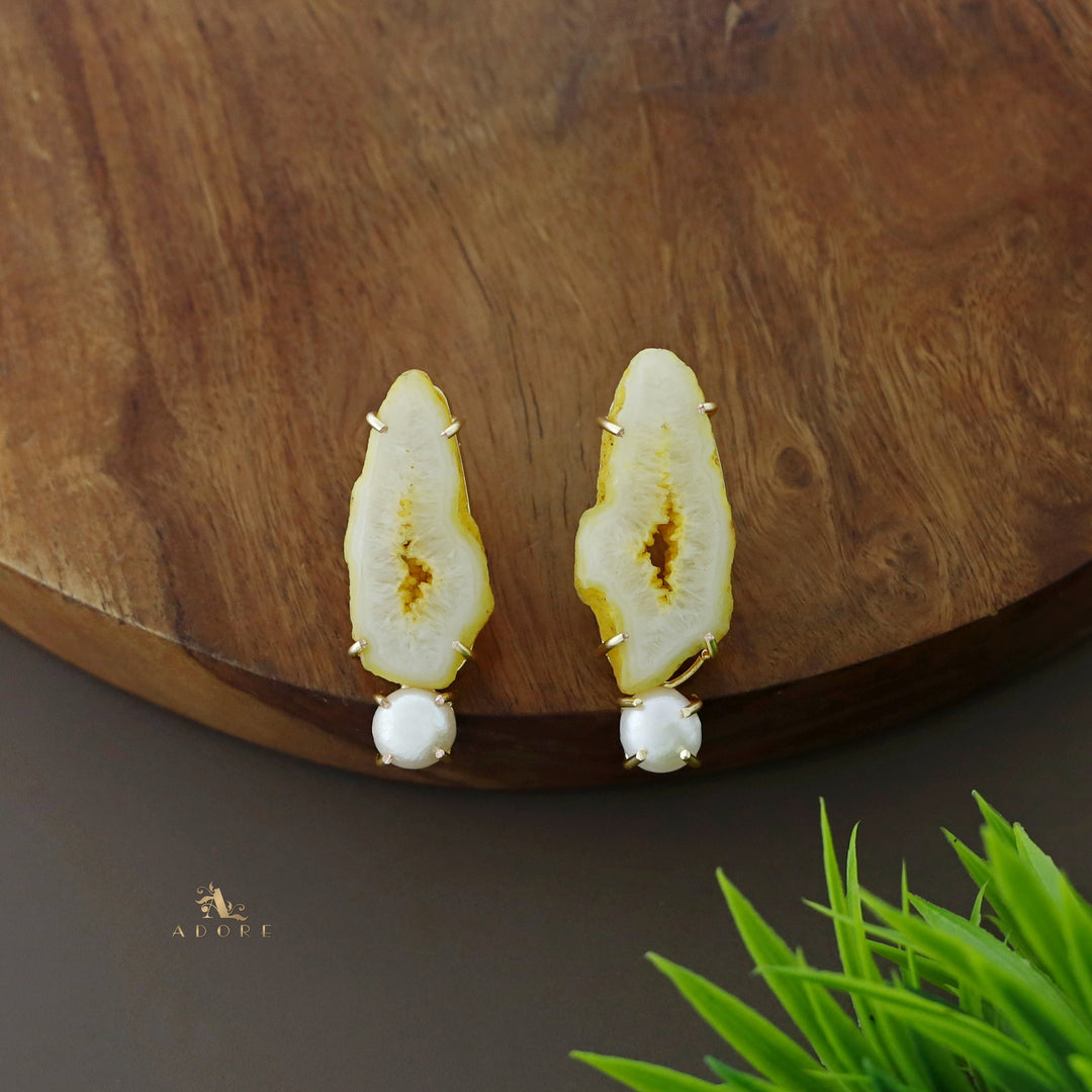 Agate Pearly Earring