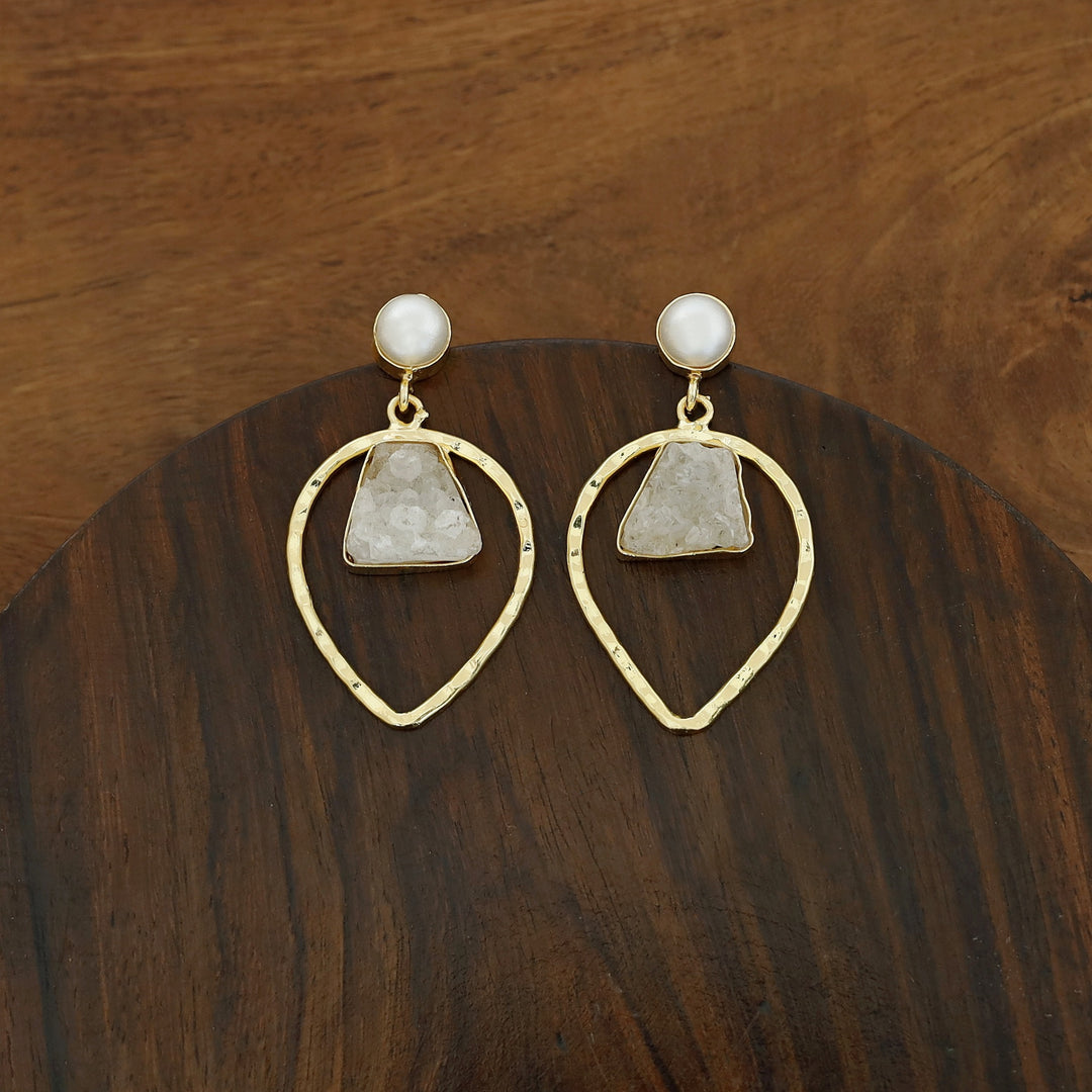 Golden Drop Druzy Stone Pearl Earring