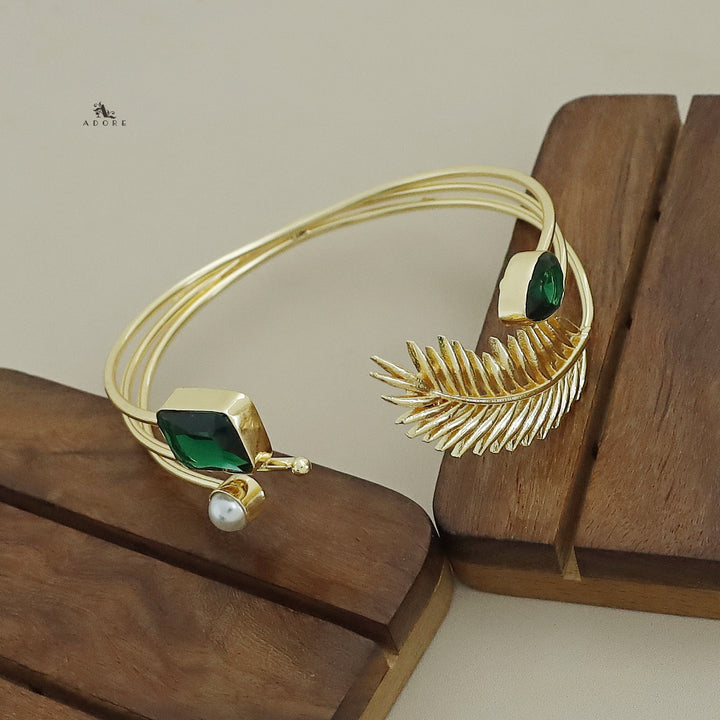 Golden Leaf Glossy Pearl Bangle