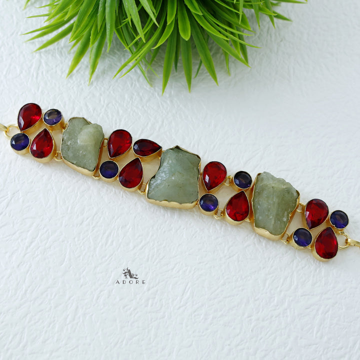 Azalea Choker