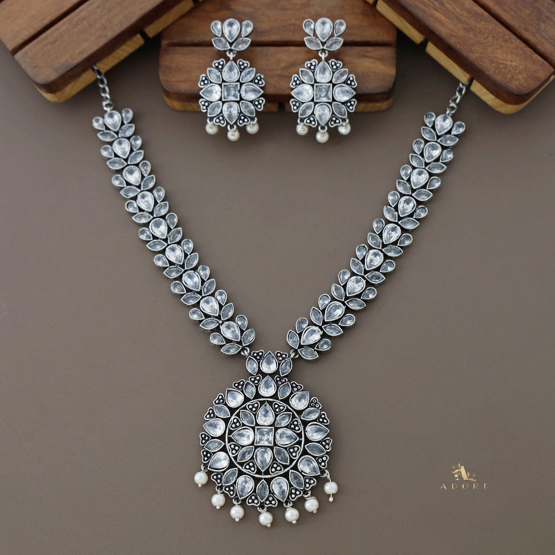 Alinta Glossy Stone Pearl Neckpiece With Earring