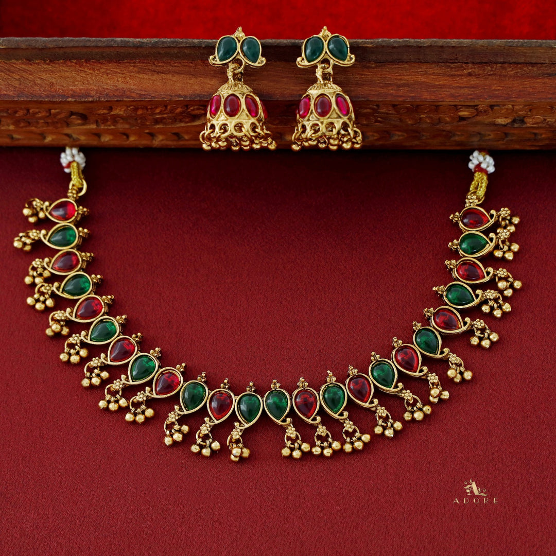 Yashwasi Gold Ball Neckpiece With Earring