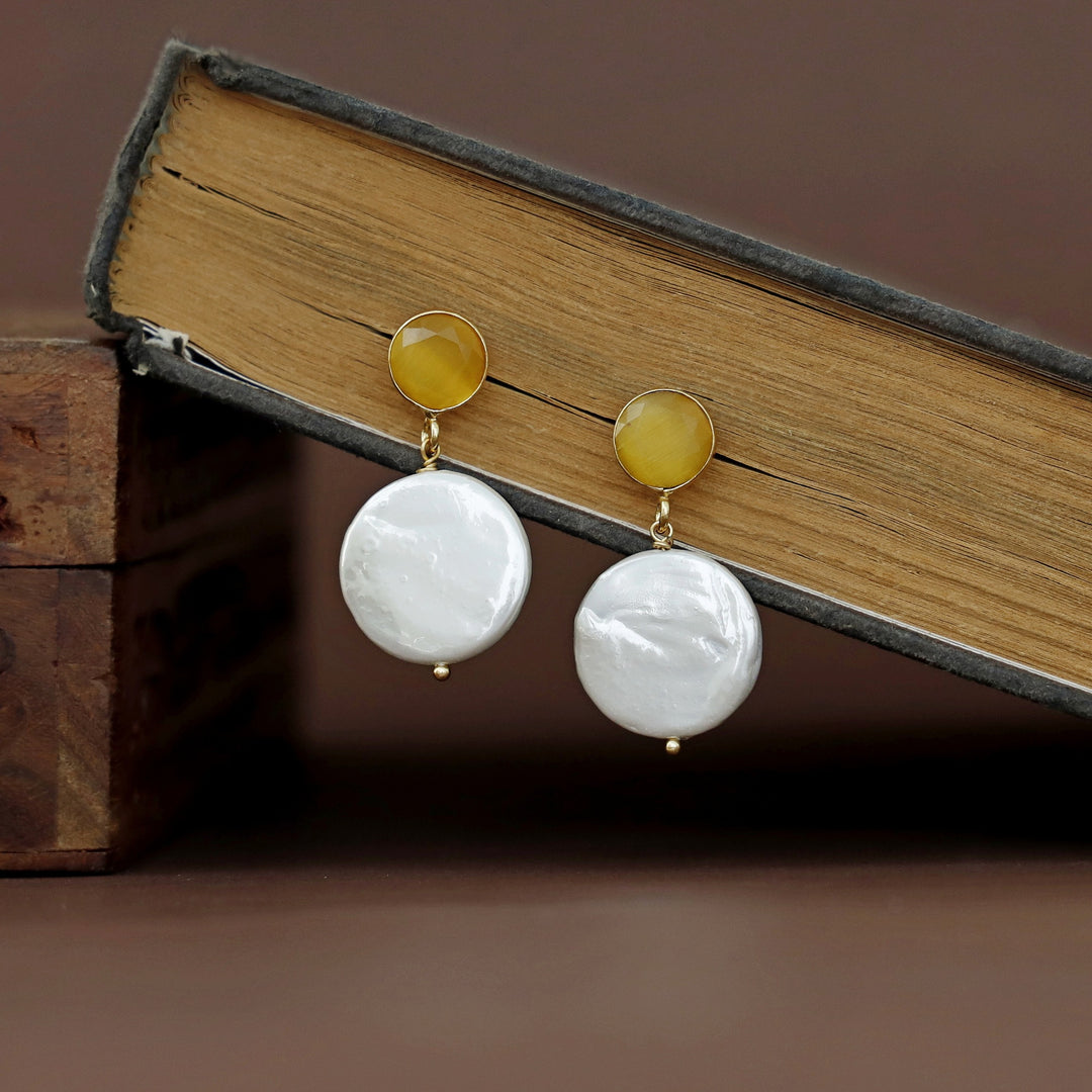 Wilma Golden Glossy Stone + Baroque Earring