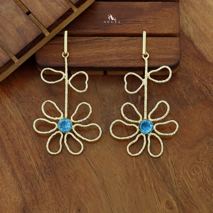 Alma Golden Flower Leaf Glossy Earring